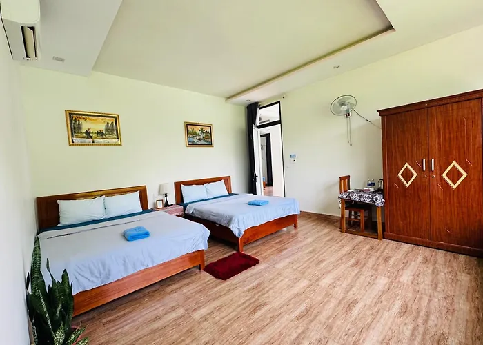 Funny Monkeys Homestay